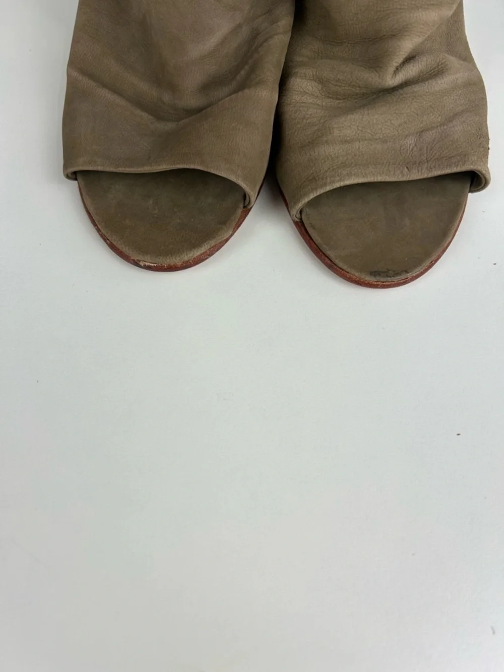 FREE PEOPLE CLEARWATER STACKED HEEL PEEP TOE ANKLE BOOT SIZE 38 TAUPE COLOR